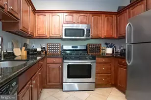 14301 Grape Holly Grove, Centreville, VA 20121 - Photo 9