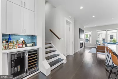 125 Market Square NW #4, Vienna, VA 22180 - Photo 25