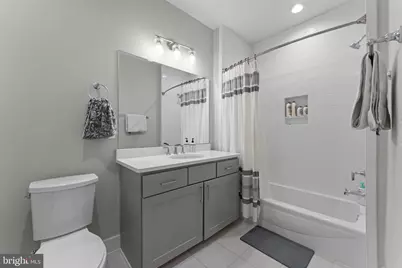 125 Market Square NW #4, Vienna, VA 22180 - Photo 39