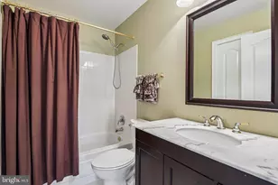 4014 Dogberry Ln, Fairfax, VA 22033 - Photo 35