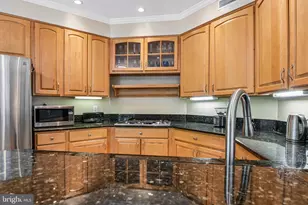 4014 Dogberry Ln, Fairfax, VA 22033 - Photo 17
