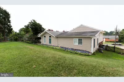 7108 Lanier Street, Annandale, VA 22003 - Photo 5