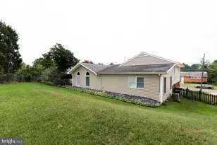7108 Lanier St, Annandale, VA 22003 - Photo 5