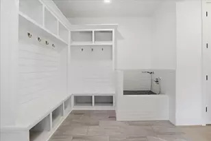 202 Branch Rd SE, Vienna, VA 22180 - Photo 13