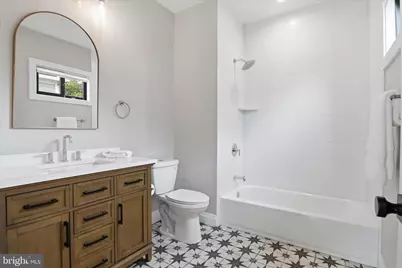 202 Branch Road SE, Vienna, VA 22180 - Photo 33