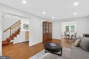 7024 Alicent Pl, McLean, VA 22101 - Photo 5