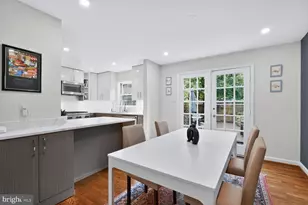 7024 Alicent Pl, McLean, VA 22101 - Photo 7