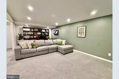 7024 Alicent Place, McLean, VA 22101 - Photo 33