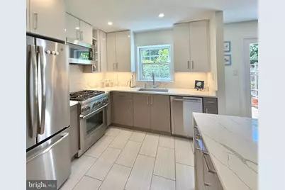 7024 Alicent Place, McLean, VA 22101 - Photo 13