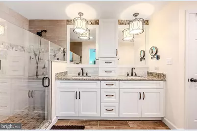 3907 Clares Court, Fairfax, VA 22033 - Photo 15