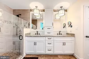 3907 Clares Ct, Fairfax, VA 22033 - Photo 15