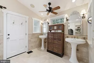 11744 Stuart Mill Rd, Oakton, VA 22124 - Photo 39