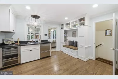 11744 Stuart Mill Road, Oakton, VA 22124 - Photo 15