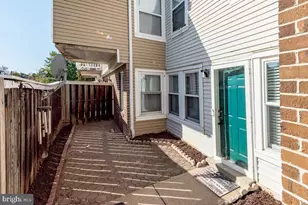 4356 Pembrook Village Dr, Alexandria, VA 22309 - Photo 29
