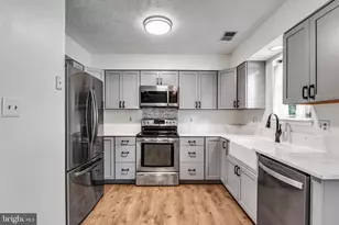 7612 Whitly Wy, Lorton, VA 22079 - Photo 17