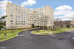 6641 Wakefield Dr, Alexandria, VA 22307 - Photo 3
