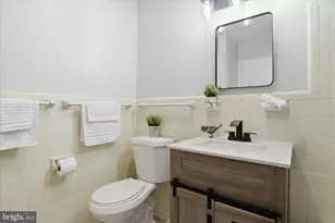 6641 Wakefield Dr, Alexandria, VA 22307 - Photo 31