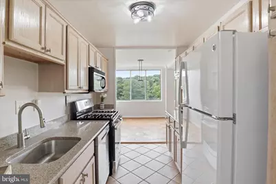 6641 Wakefield Drive #703, Alexandria, VA 22307 - Photo 19