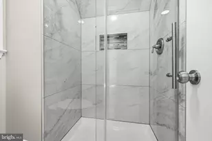 4030 Hadley Ln, Fairfax, VA 22032 - Photo 25