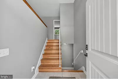 7108 Waldorf Lane, Falls Church, VA 22046 - Photo 11
