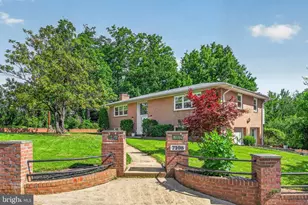 7108 Waldorf Ln, Falls Church, VA 22046 - Photo 7