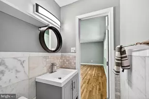 7108 Waldorf Ln, Falls Church, VA 22046 - Photo 31
