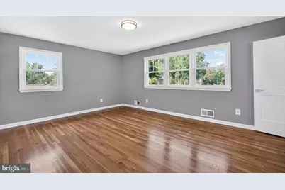 7108 Waldorf Lane, Falls Church, VA 22046 - Photo 25
