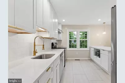 1968 Hopewood Drive, Falls Church, VA 22043 - Photo 9