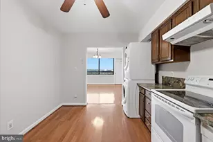 3709 S George Mason Dr, Falls Church, VA 22041 - Photo 15