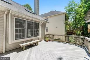 12221 Harbor Town Cir, Fairfax, VA 22033 - Photo 7