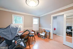 7377 Montcalm Dr, McLean, VA 22102 - Photo 7