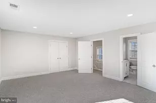 3010 Steven Martin Dr, Fairfax, VA 22031 - Photo 33