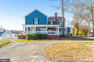 3010 Steven Martin Dr, Fairfax, VA 22031 - Photo 3