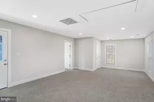 3010 Steven Martin Dr, Fairfax, VA 22031 - Photo 43