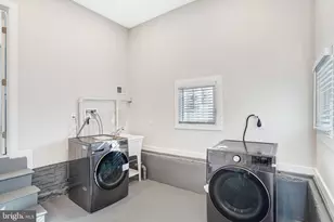 3010 Steven Martin Dr, Fairfax, VA 22031 - Photo 29