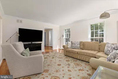 9617 Verdict Drive, Vienna, VA 22181 - Photo 7