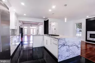 1628 Great Falls St, McLean, VA 22101 - Photo 19