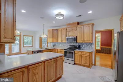 813 Blacks Hill Road, Great Falls, VA 22066 - Photo 27