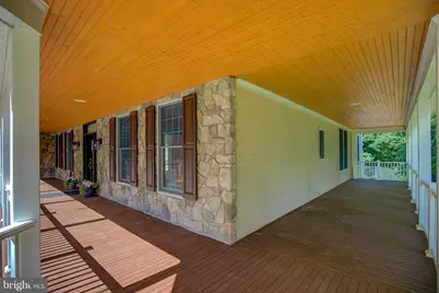813 Blacks Hill Road, Great Falls, VA 22066 - Photo 17