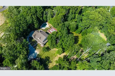 813 Blacks Hill Road, Great Falls, VA 22066 - Photo 15