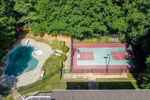 813 Blacks Hill Rd, Great Falls, VA 22066 - Photo 13