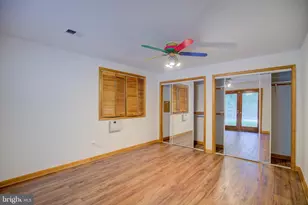 813 Blacks Hill Rd, Great Falls, VA 22066 - Photo 65