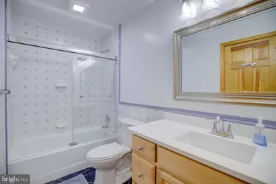 813 Blacks Hill Road, Great Falls, VA 22066 - Photo 37