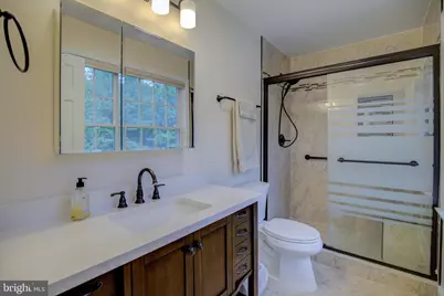 813 Blacks Hill Road, Great Falls, VA 22066 - Photo 49