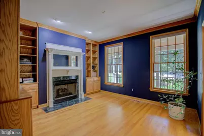 813 Blacks Hill Road, Great Falls, VA 22066 - Photo 25