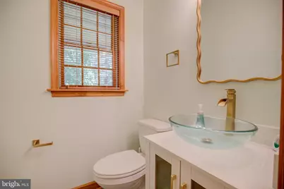 813 Blacks Hill Road, Great Falls, VA 22066 - Photo 37