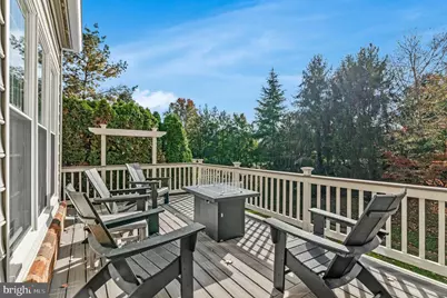 9733 Hidden Valley Road, Vienna, VA 22181 - Photo 7