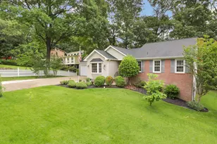 5281 Navaho Dr, Alexandria, VA 22312 - Photo 3