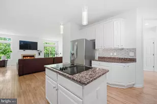 8727 Talbott Farm Dr, Alexandria, VA 22309 - Photo 11