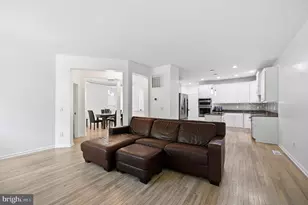8727 Talbott Farm Dr, Alexandria, VA 22309 - Photo 7